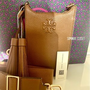 🍀🎉NEW🎉Tory Burch Thea CellPhone Crossbody bag/shoulder bag/moose/leather